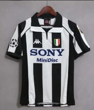 WOLVES FC - uniforme 1